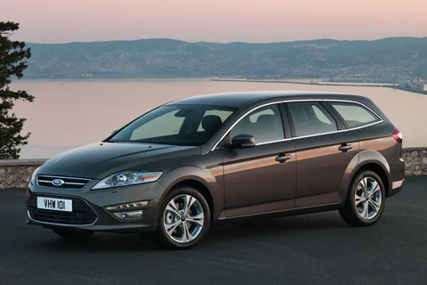 Ford Mondeo Wagon 2.0 Titanium 2010 view 9