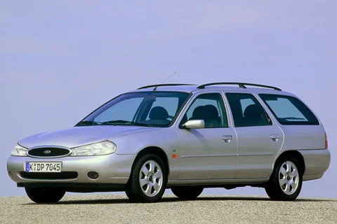 Ford Mondeo Wagon 1.6i 1996 view 4