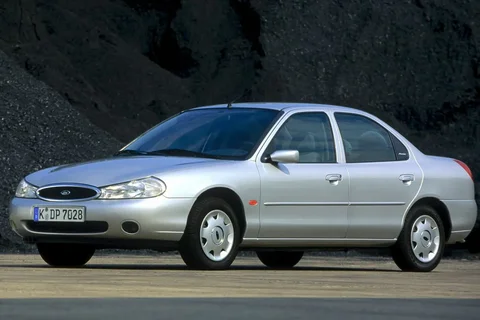 Ford Mondeo 1.6i 1996 view 4