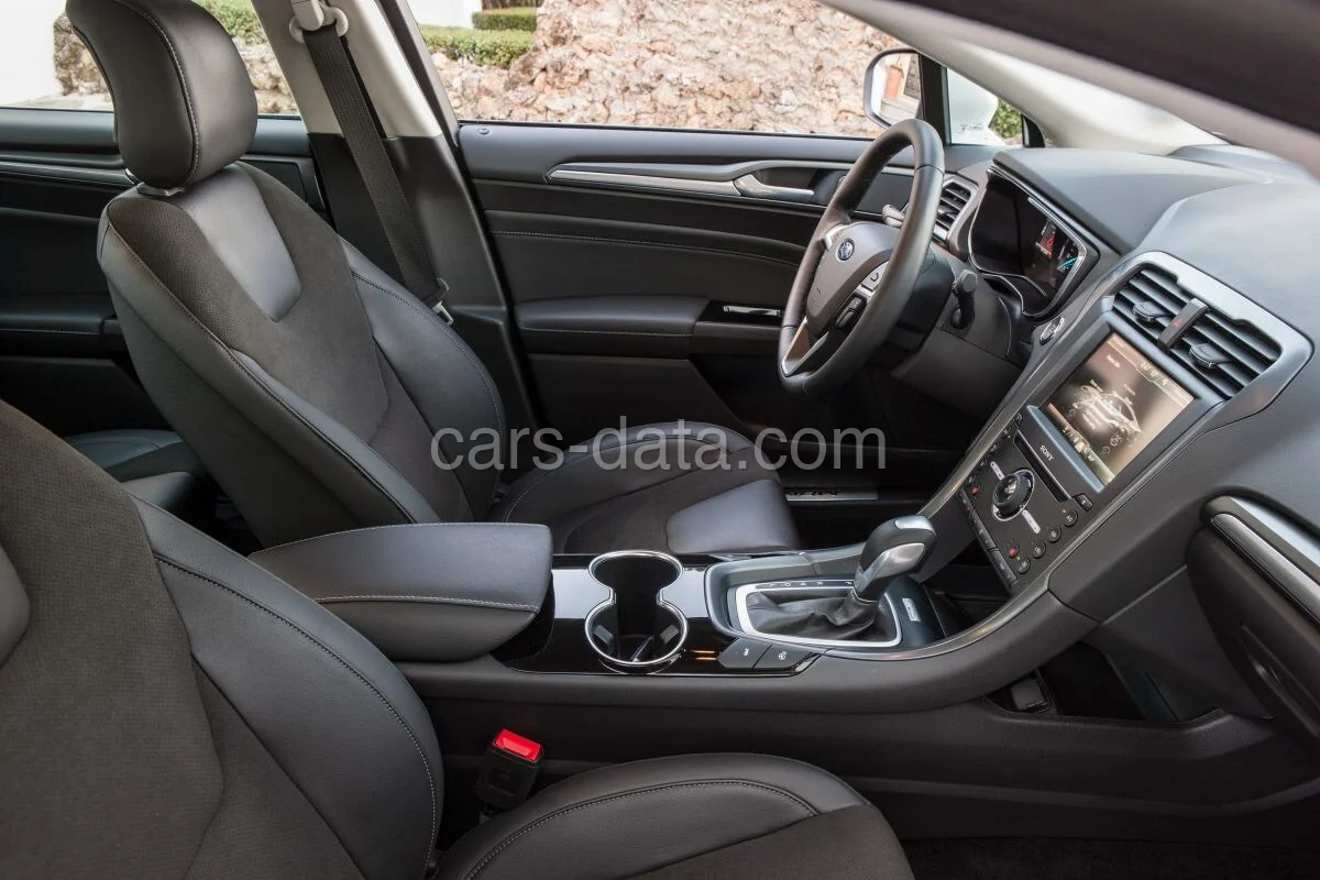 Ford Mondeo 2014 — Exteriér 1