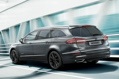 Ford Mondeo Wagon Hybride Vignale 2019 view 3