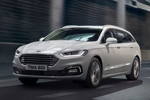 Ford Mondeo Wagon Hybride Vignale 2019 view 4