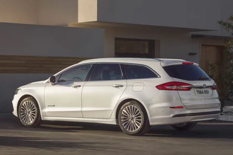 Ford Mondeo Wagon Hybride Vignale 2019 view 6