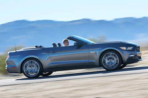 Ford Mustang Convertible 2.3 EcoBoost 2015 view 4