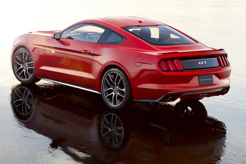 Ford Mustang Fastback GT 5.0 V8 2015 view 9