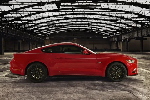 Ford Mustang Fastback GT 5.0 V8 2015 view 7