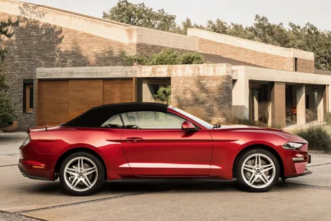 Ford Mustang Convertible 2.3 EcoBoost 2018 view 10