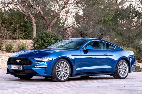 Ford Mustang Fastback 2.3 EcoBoost 2018 view 9