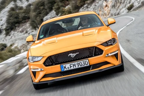 Ford Mustang Fastback 2.3 EcoBoost 2018 view 12