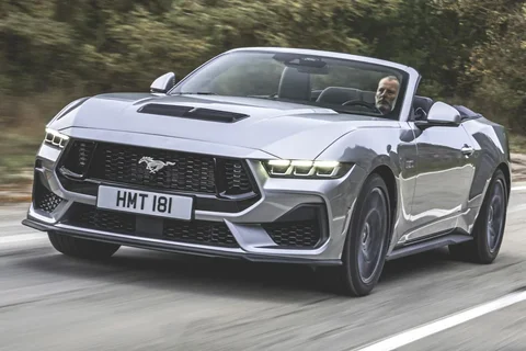 Ford Mustang Convertible GT 5.0 V8 2024 view 6