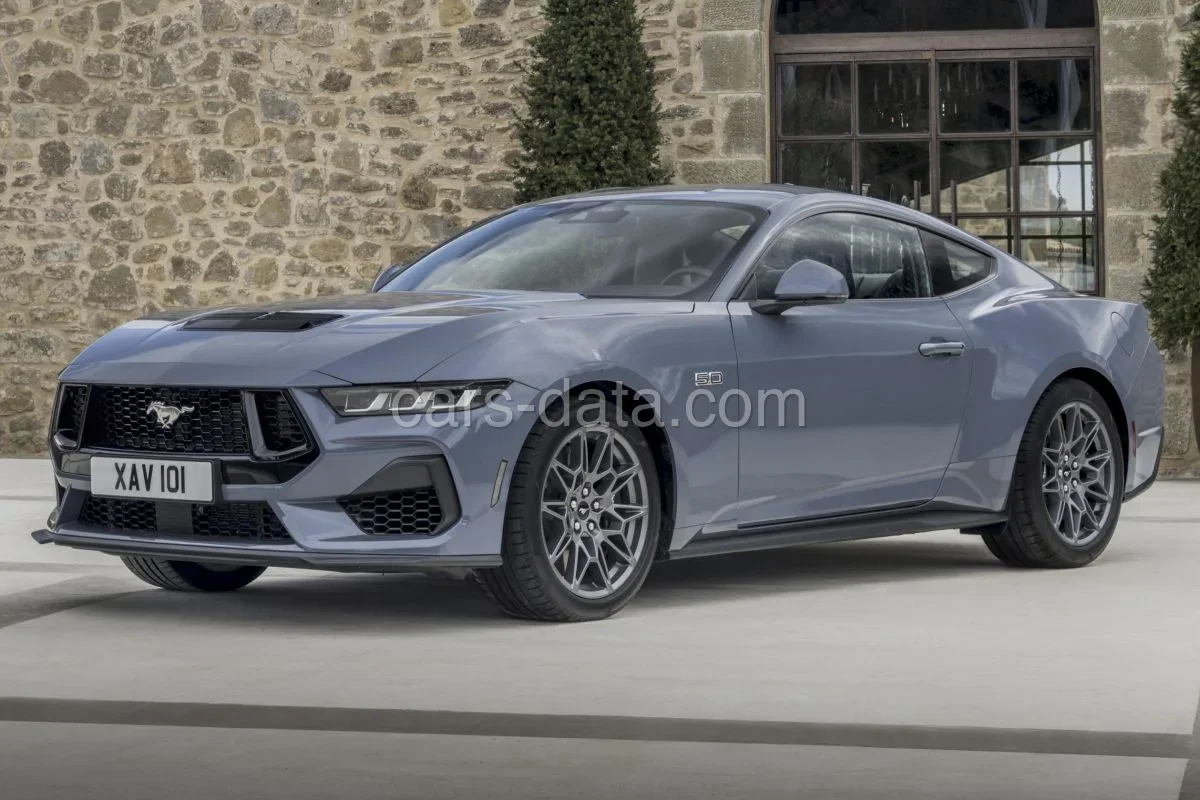 Ford Mustang Fastback GT 5.0 V8 2024 front view