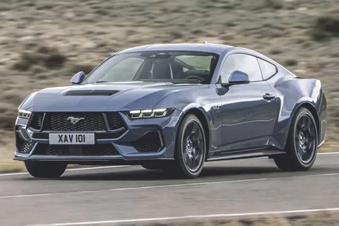 Ford Mustang Fastback GT 5.0 V8 2024 view 7