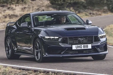Ford Mustang Fastback GT 5.0 V8 2024 view 11