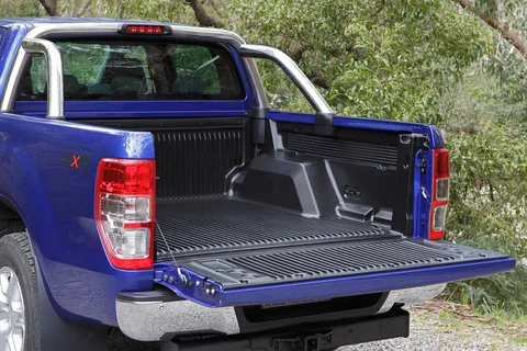 Ford Ranger Double Cab 2.2 TDCi XLT 2012 view 6