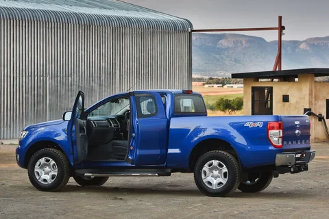 Ford Ranger Super Cab 2.2 TDCi XLT 2015 view 3