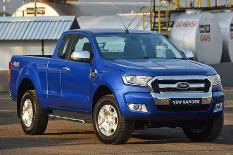 Ford Ranger Super Cab 2.2 TDCi XLT 2015 view 4