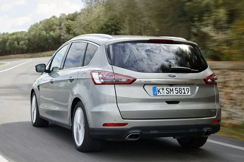 Ford S-MAX 1.5 EcoBoost Trend 2015 view 2