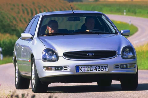 Ford Scorpio 2.9i 24V Ghia 1997 view 4