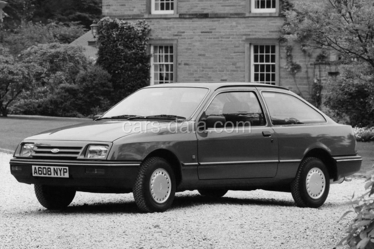 Ford Sierra 1.8 L 1984 front view