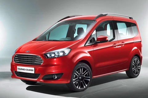 Ford Tourneo Courier 1.0 EcoBoost Titanium 2014 view 10