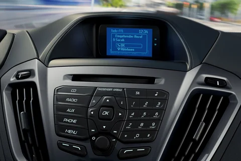 Ford Tourneo Custom L2H1 155hp Titanium 2013 view 5