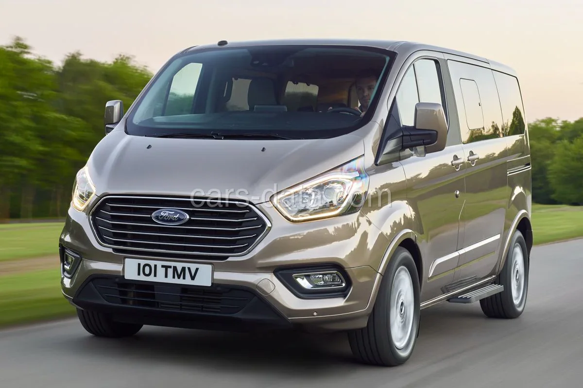 Ford Tourneo Custom L2H1 130hp Titanium 2020 front view