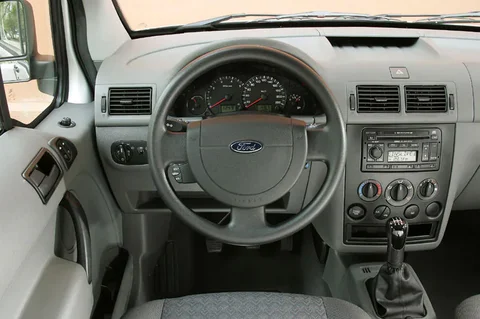 Ford Tourneo Connect 1.8 16V SWB 2003 view 7