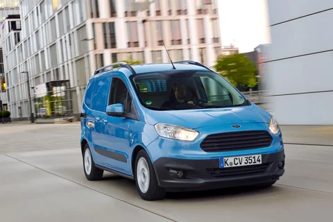 Ford Transit Courier 1.0 EcoBoost Ambiente 2014 view 9
