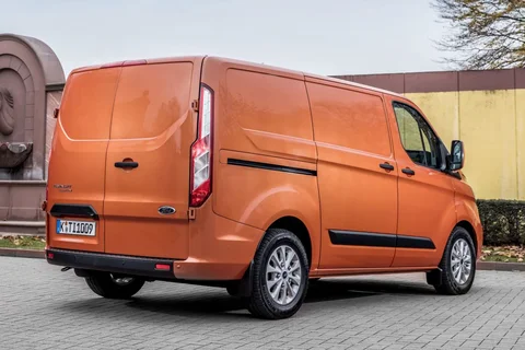 Ford Transit Custom L2H1 320 130hp Trend 2018 view 2