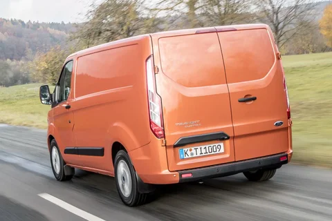 Ford Transit Custom L2H1 320 130hp Trend 2018 view 4