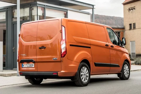 Ford Transit Custom L2H1 320 130hp Trend 2018 view 11