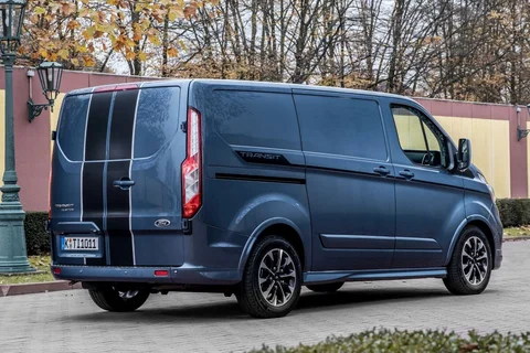 Ford Transit Custom L2H1 320 130hp Trend 2018 view 12