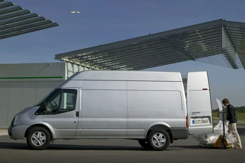 Ford Transit 330M AWD 2.2 TDCi 125hp Ambiente 2012 view 12