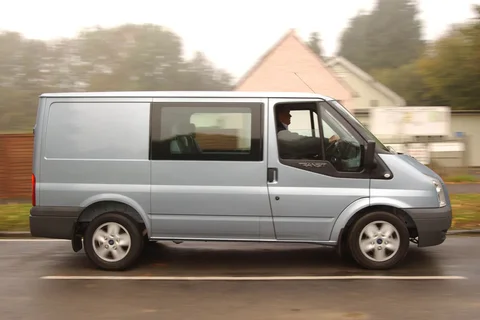 Ford Transit 330M AWD 2.2 TDCi 125hp Ambiente 2012 view 3