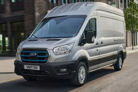 Ford Transit e-Transit L2H2 135kW Trend 2022 view 9