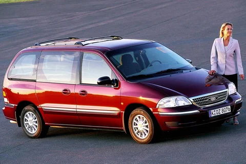 Ford Windstar SE 1999 view 3