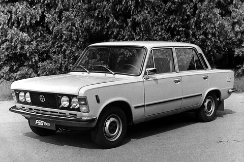 FSO Classic 1.5 SLE 1988 view 2