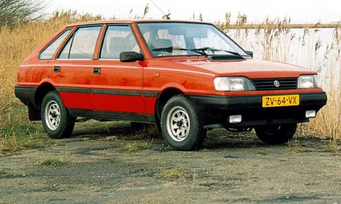 FSO Prima 1.4 GLi 1995 view 3