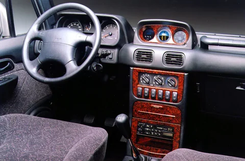Galloper Galloper 2.5 TC 1998 view 2