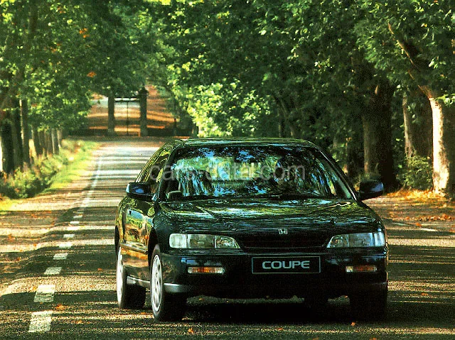 Honda Accord Coupé 2.0i LS 1994 front view