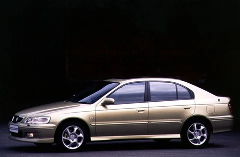 Honda Accord 2.0i LS 1999 view 3