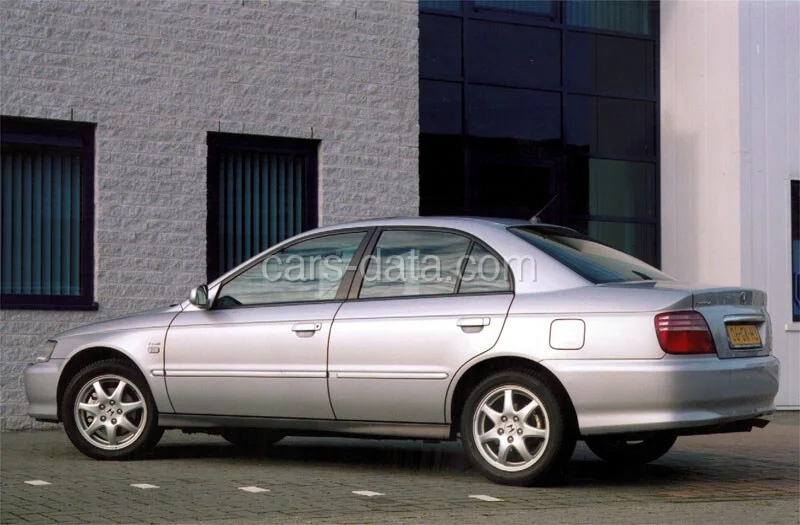 Honda Accord 2.2i Type R 2001 front view