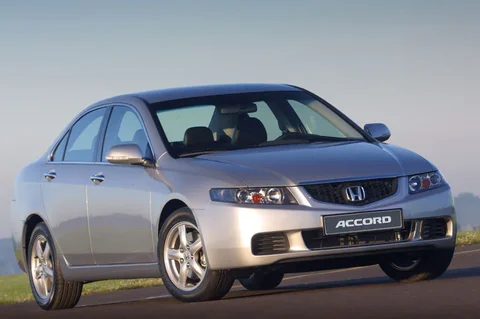 Honda Accord 2.2i-CTDi Executive 2003 view 2