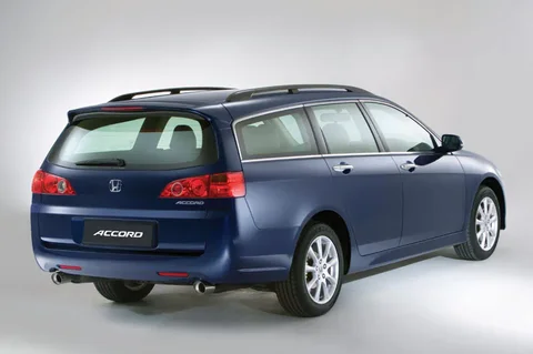 Honda Accord Tourer 2.4i Type S 2005 view 3
