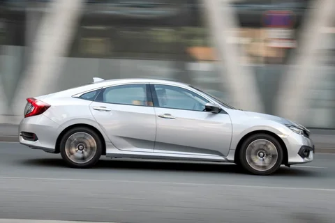 Honda Civic 1.5 i-VTEC Elegance 2017 view 12