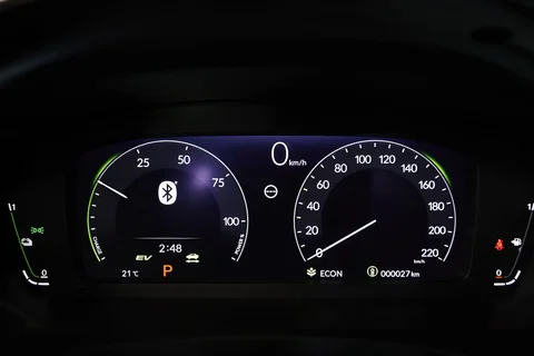 Honda Civic e:HEV Elegance 2022 view 7