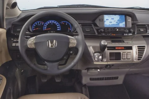 Honda FR-V 1.8i Trend 2007 view 2