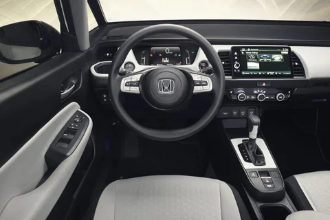 Honda Jazz 1.5 Hybrid Elegance 2020 view 9