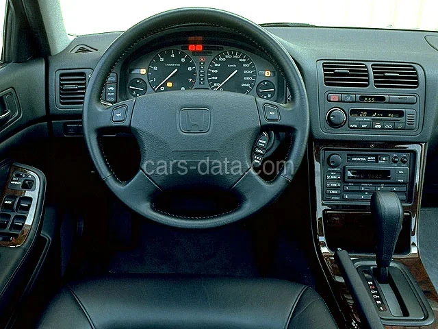 Honda Legend Coupé 3.2i V6 1991 front view