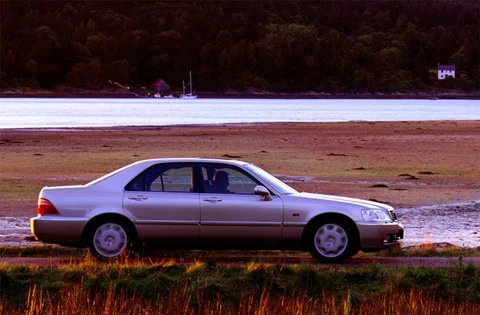 Honda Legend 3.5i V6 1998 view 4
